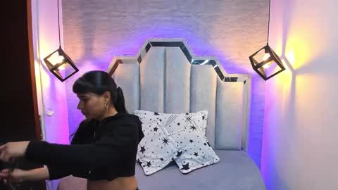 Domelipa  online show from January 9, 11:58 am