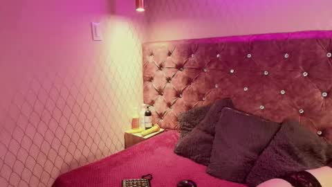 Vero online show from April 6, 1:12 pm