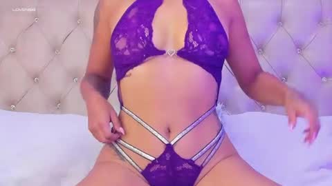 Vero Ivanova online show from June 19, 7:06 pm