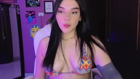 veronica_118 online show from October 14, 4:26 am