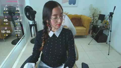 veronica online show from May 18, 7:20 pm
