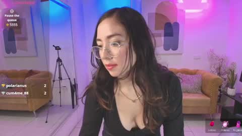 veronica online show from May 8, 7:59 pm