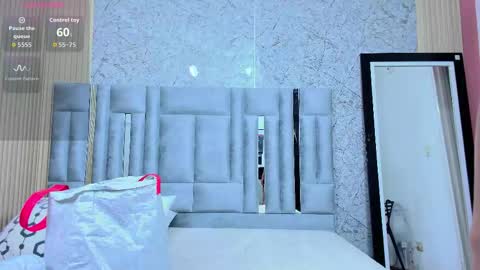 Veronica online show from October 14, 12:52 pm