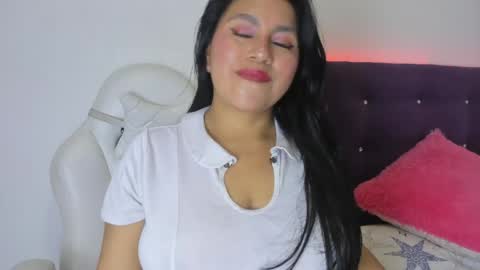 veronicaa_squirt online show from May 22, 4:54 am