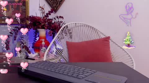 Veronica Gills online show from December 28, 10:02 pm