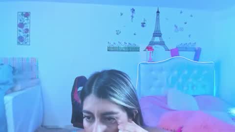 veronicamist95 online show from January 10, 6:45 pm