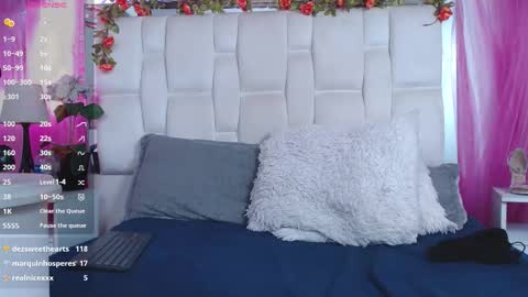 veronicamoretti online show from September 10, 9:48 pm