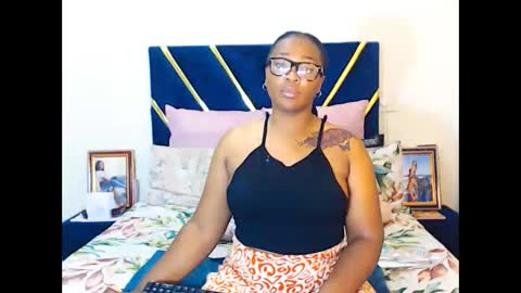 veronicarod1 online show from March 3, 12:27 am