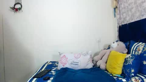 veronicarod1 online show from May 17, 8:52 pm