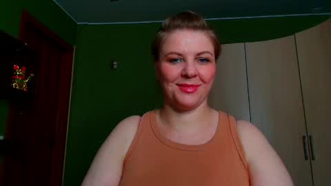VeronikawGold online show from May 5, 8:01 pm
