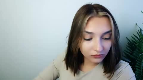 Ana online show from October 8, 1:15 pm