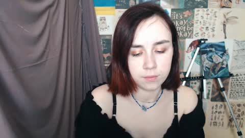 veryveryvery_shy online show from January 16, 6:46 am