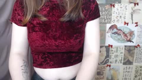 veryveryvery_shy online show from January 15, 6:52 am