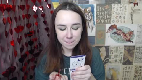 veryveryvery_shy online show from February 5, 7:00 am