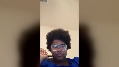 vickiryder56 online show from August 6, 3:13 am