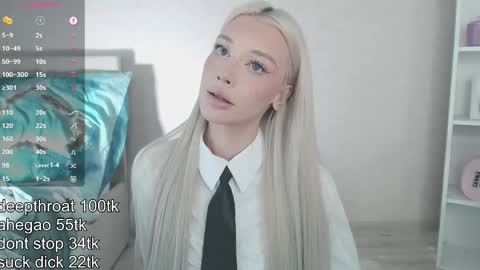 vickyfuckingdoll online show from April 11, 2:06 am