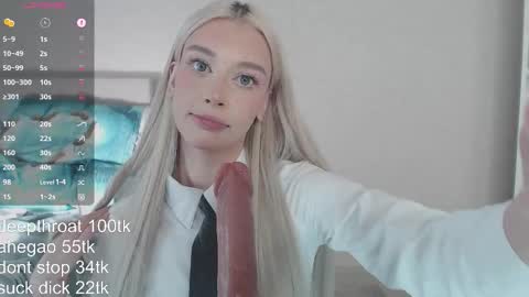 vickyfuckingdoll online show from March 20, 3:00 am