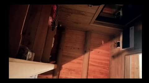 vickyvalencia2 online show from May 12, 3:04 am