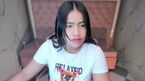 victoria_b_ online show from October 25, 8:26 pm