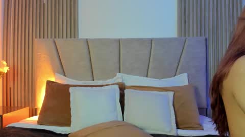 VIC online show from October 11, 12:19 pm