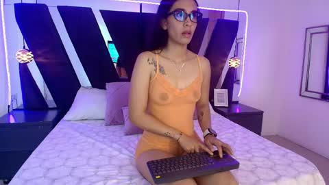  Victoria   online show from May 24, 2:27 pm