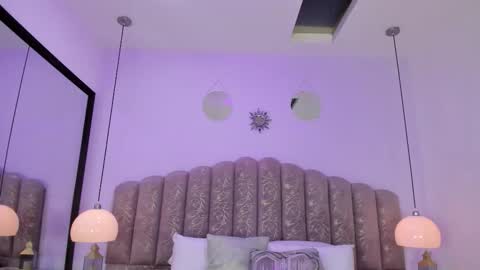 valentina online show from February 11, 12:39 pm