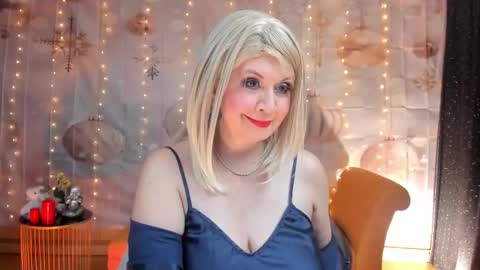 Snapshot of victoria_dior chatting on January 21, 4:58 pm diorvictoria9 online show from January 21, 4:58 pm