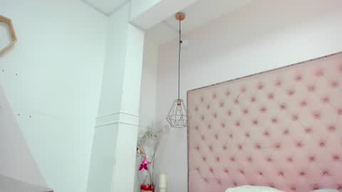 victoria_kitt online show from June 18, 7:19 pm