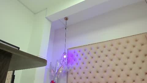 victoria_kitt online show from June 16, 7:15 pm