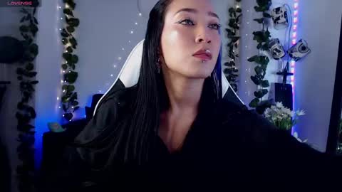 Victoria  online show from October 7, 3:44 am