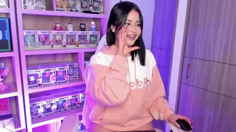 Victoria online show from April 10, 5:24 am