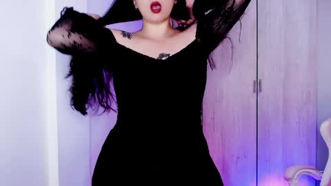 Victoria online show from May 20, 9:12 pm
