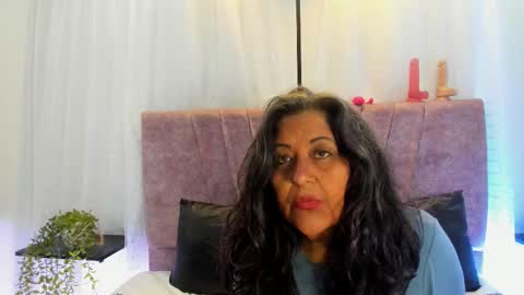 victoriaa_anderson_ online show from March 19, 8:02 pm