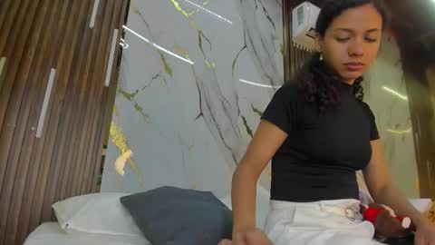 Victoria  online show from January 15, 8:04 pm