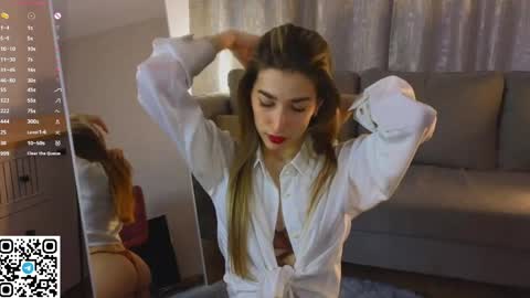 victoriahouston online show from May 16, 10:36 am