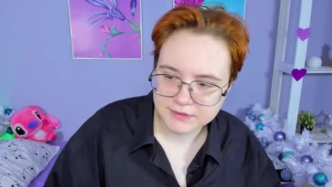 Victoria online show from December 19, 1:18 pm