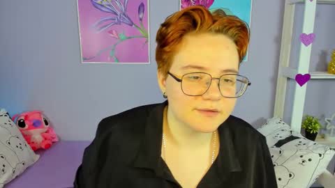 Victoria online show from December 9, 1:02 pm