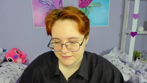 Victoria online show from December 21, 1:21 pm