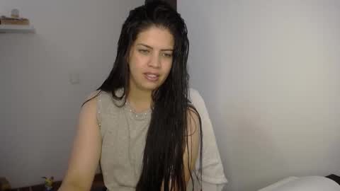 Snapshot of victorialg chatting on September 10, 7:03 pm victorialg online show from September 10, 7:03 pm