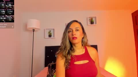 victoriia_rose_ online show from May 2, 2:20 pm