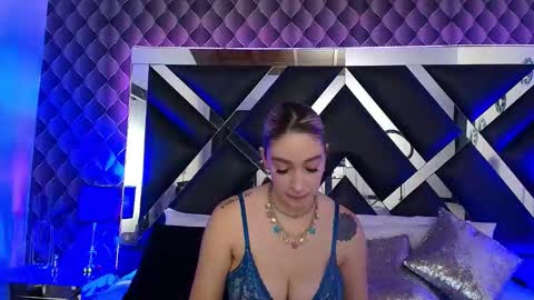 victtoria lee online show from November 21, 10:56 pm