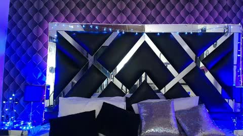 victtoria lee online show from April 4, 7:13 pm