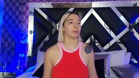 victtoria lee online show from May 16, 7:35 pm