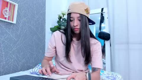viictoriiasaenz online show from May 24, 6:01 am