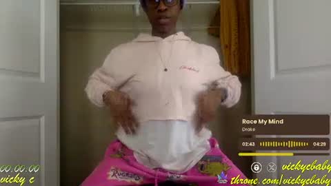 Vicky C Vicky V - Vicky C Baby Baby Vee - Schoolgurl V - V the Qween of Edging - Miss Vicky if U Nasty online show from January 30, 3:40 pm