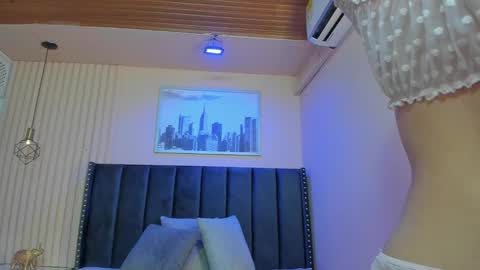 Viiolett online show from December 23, 7:41 pm