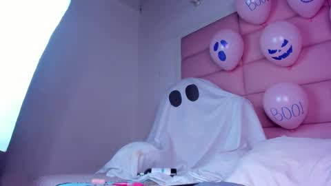 Violetta  online show from October 11, 7:27 pm