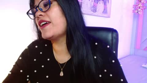 viioleta online show from May 26, 12:37 pm