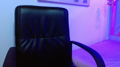 viioleta online show from May 16, 12:37 pm