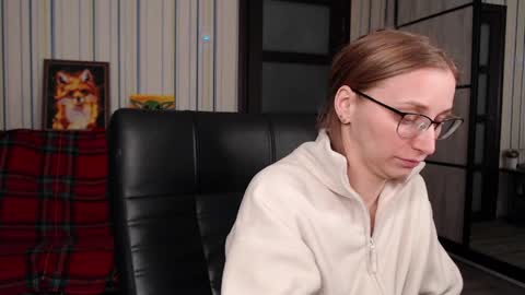 Vika online show from April 4, 7:34 pm